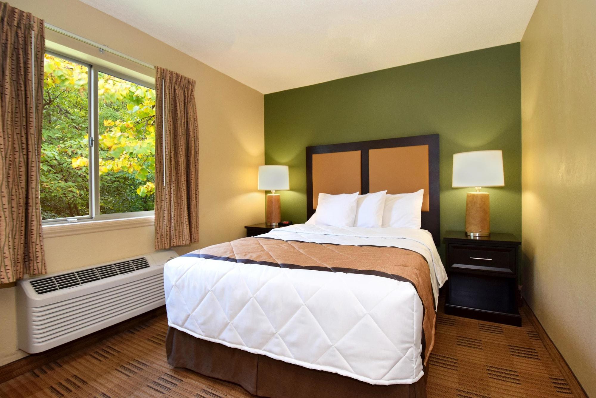 Extended Stay America Select Suites Tampa Airport Memorial Hwy Luaran gambar