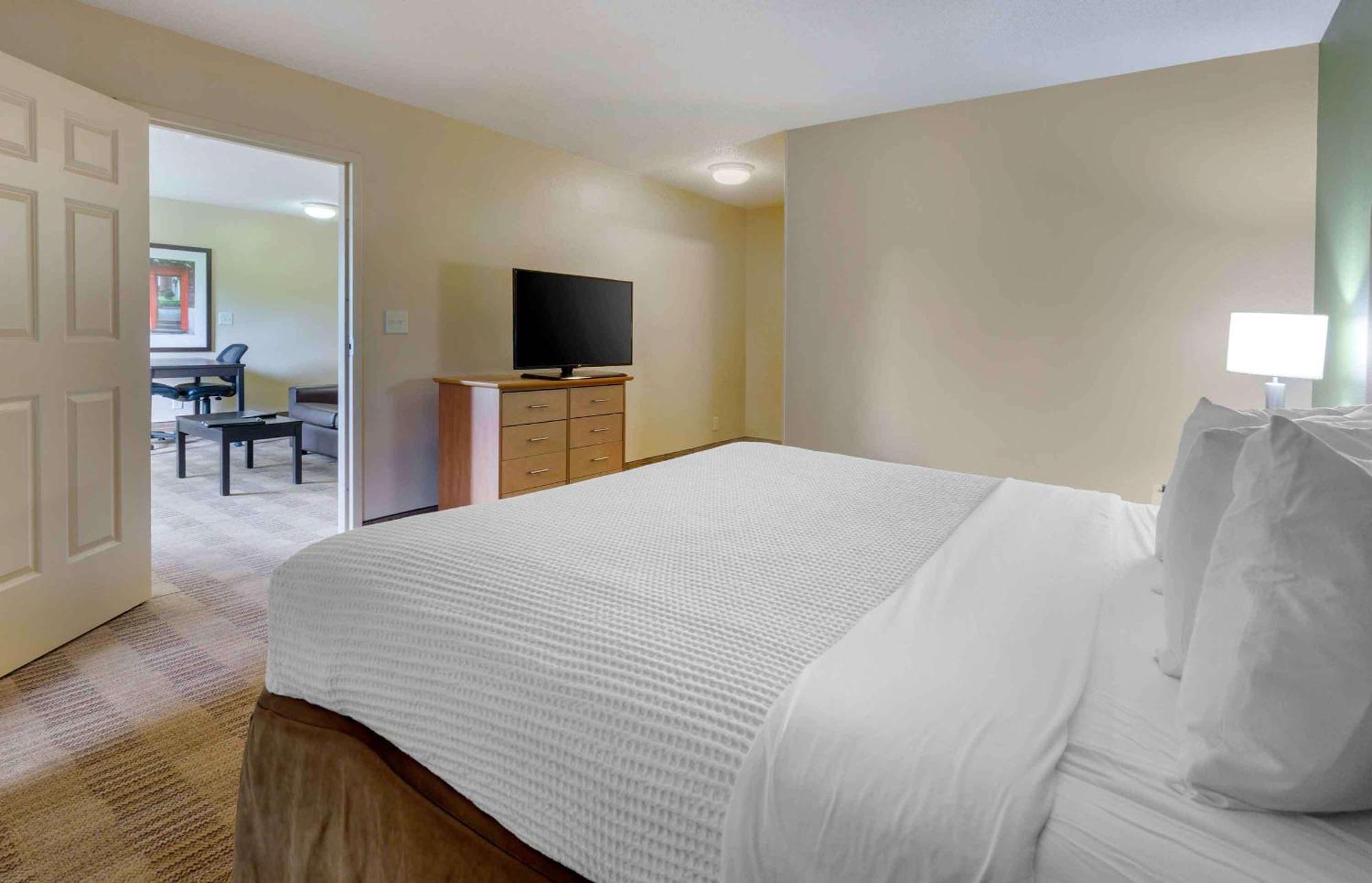 Extended Stay America Select Suites Tampa Airport Memorial Hwy Luaran gambar