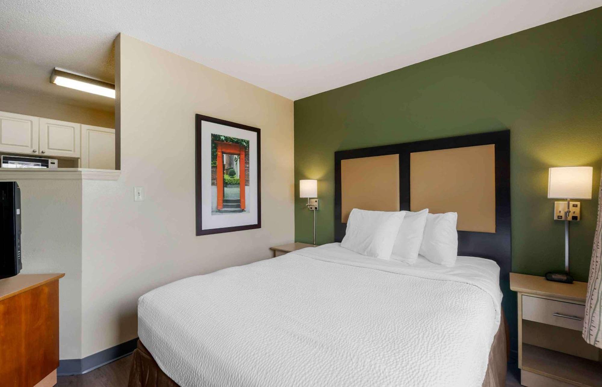 Extended Stay America Select Suites Tampa Airport Memorial Hwy Luaran gambar